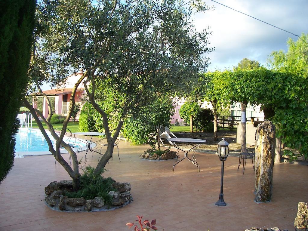 Agriturismo Il Grillo Parlante ปีติญาโน ภายนอก รูปภาพ